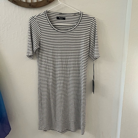 Michael Lauren Dresses & Skirts - Revolve Michael Lauren Ribbed Black White Striped T Shirt Dress XS